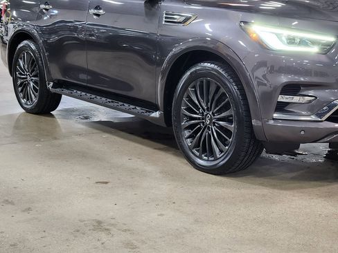 Used 2023 INFINITI QX80 Sensory w/ Cargo Package AWD/4WD image 16