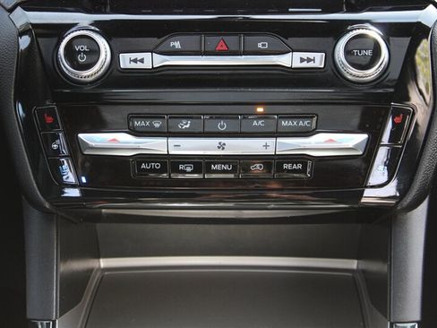 Used 2022 Ford Explorer ST w/ Equipment Group 401A AWD/4WD image 27