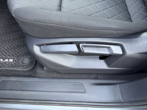 Used 2021 Volkswagen Atlas S image 14