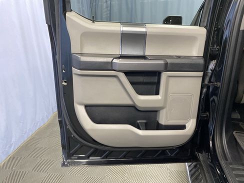 Used 2018 Ford F150 XLT w/ Equipment Group 302A Luxury image 23