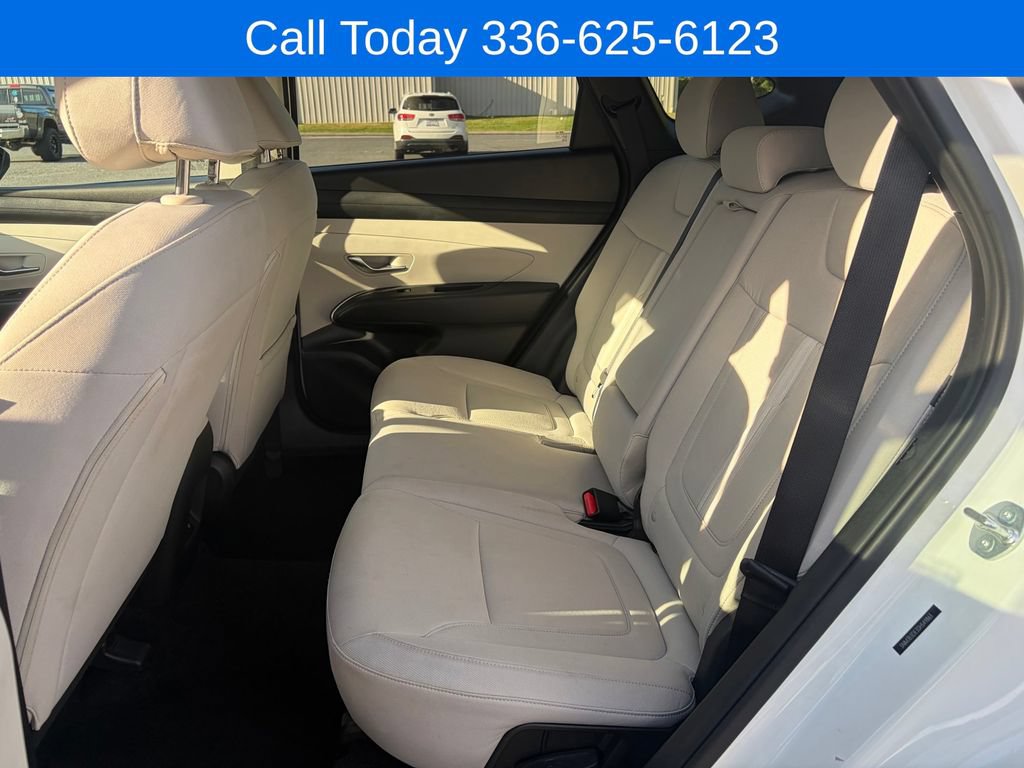 Used 2025 Hyundai Tucson SEL FWD image 22