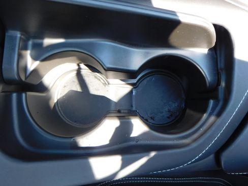 Used 2023 Chevrolet Corvette Stingray Premium Conv w/ Z51 Performance Package image 32