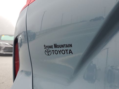 Used 2023 INFINITI QX50 Luxe image 9