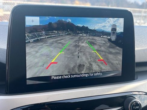 Used 2022 Ford Escape SEL image 12