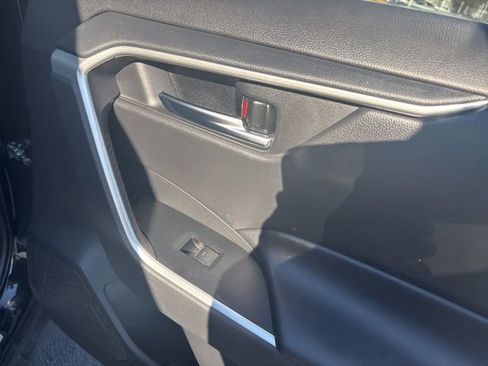Used 2024 Toyota RAV4 AWD Hybrid image 14