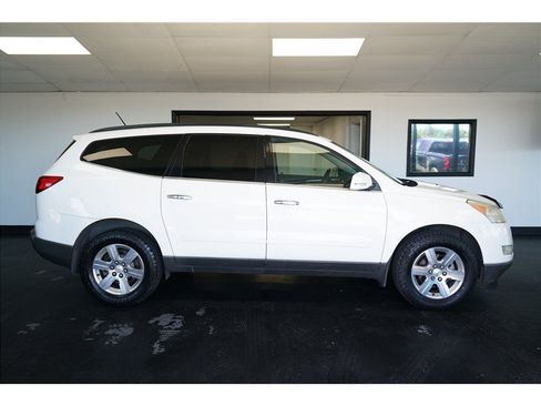 Used 2012 Chevrolet Traverse LT AWD/4WD image 8