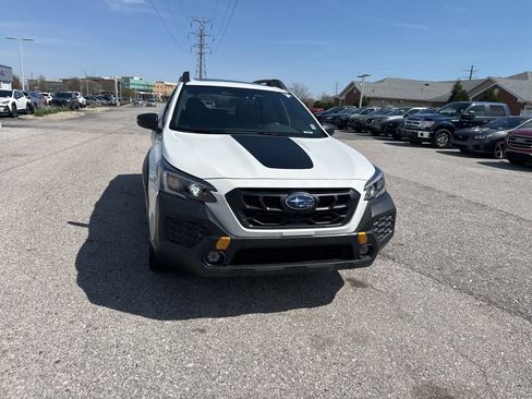 Used 2024 Subaru Outback Wilderness AWD/4WD image 7