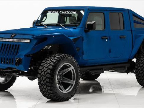 Used 2021 Jeep Gladiator Sport image 10