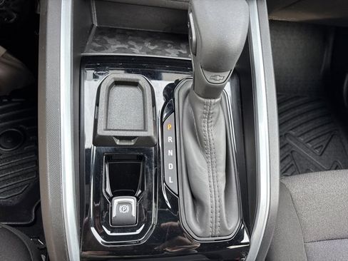 Used 2025 Chevrolet Colorado W/T w/ WT Custom Package image 33