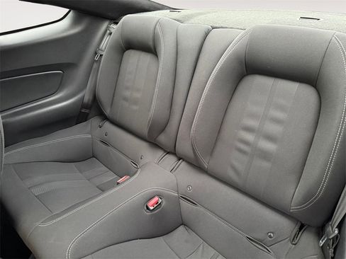 Used 2022 Ford Mustang Coupe image 13
