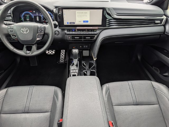 Used 2026 Toyota Camry XSE w/ Premium Package FWD image 11