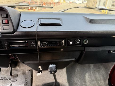 Used 1988 Volkswagen Vanagon GL image 35