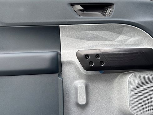 New 2025 Ford Maverick XLT w/ XLT Luxury Package image 10