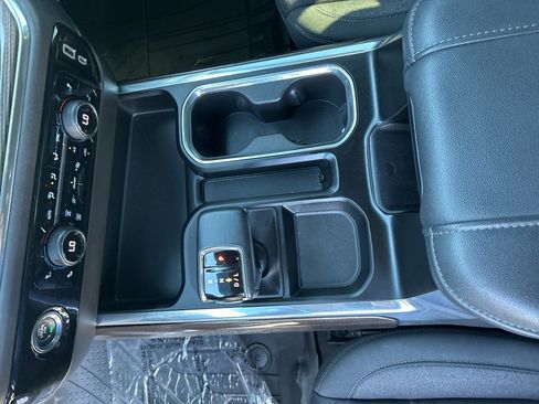 Used 2023 Chevrolet Silverado 1500 RST w/ Z71 Off-Road Package AWD/4WD image 12