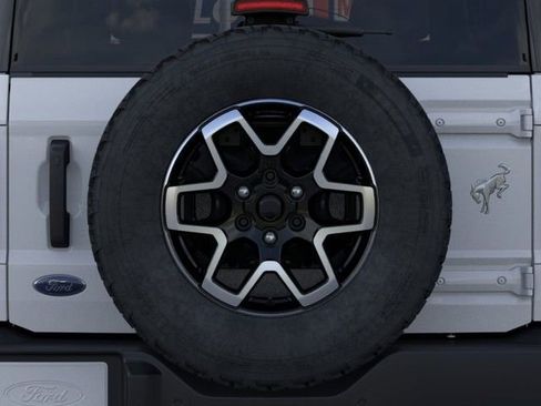 New 2026 Ford Bronco Outer Banks AWD/4WD image 24