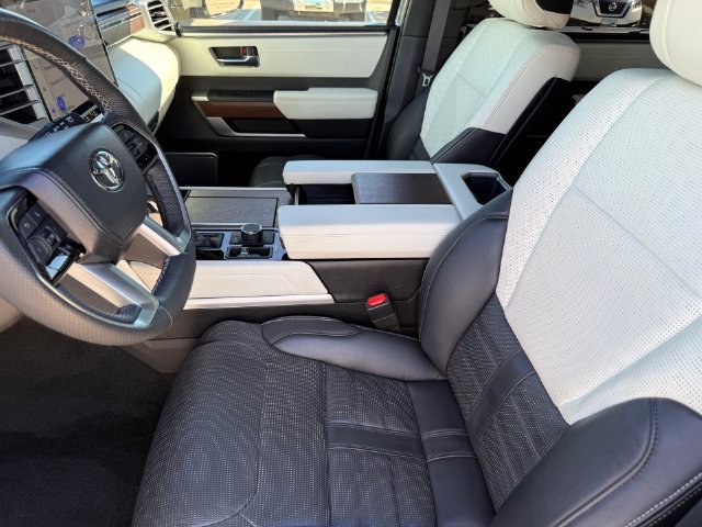 Used 2024 Toyota Sequoia Capstone AWD/4WD image 11