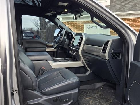 Used 2022 Ford F350 Lariat w/ Lariat Ultimate Package image 25