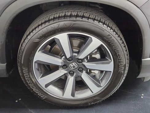 Used 2023 Honda Pilot Elite image 9