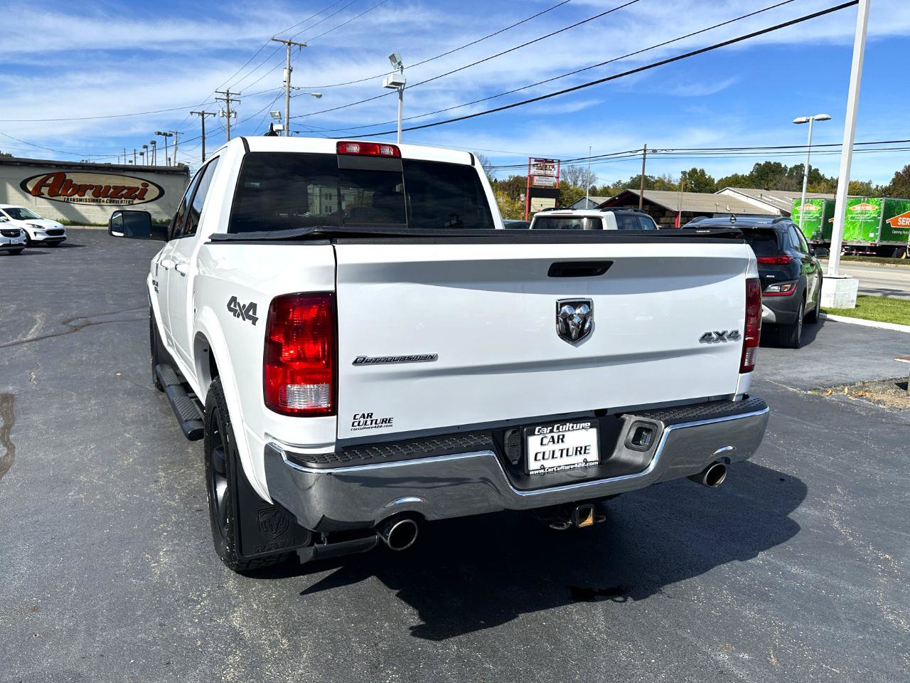Used 2018 RAM 1500 SLT AWD/4WD image 11