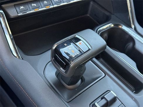 Used 2024 GMC Sierra 1500 AT4 w/ Technology Package image 13