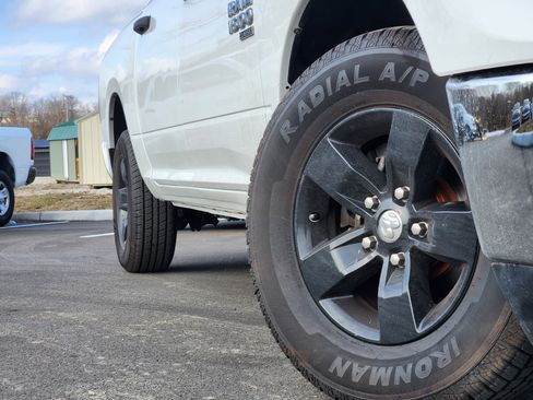 Used 2023 RAM 1500 Classic SLT w/ Trailer & Traction Group image 25