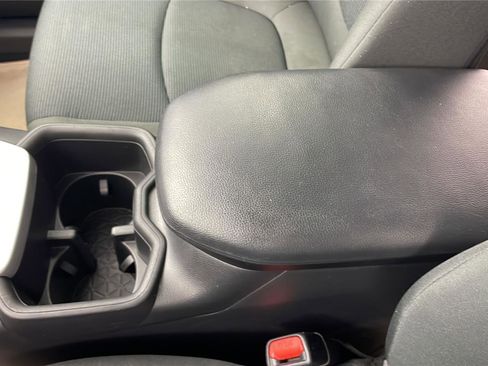Used 2023 Toyota RAV4 LE FWD image 18