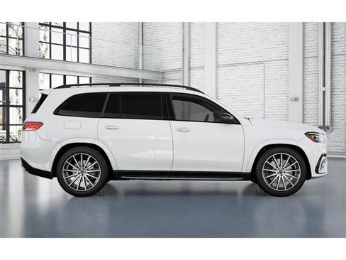 New 2026 Mercedes-Benz GLS 580 GLS 580 image 2