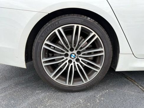 Used 2017 BMW 540i xDrive AWD/4WD image 9