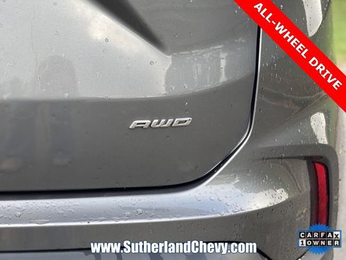 Used 2024 Ford Edge Titanium image 13