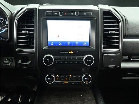 Used 2021 Ford Expedition Limited image 30