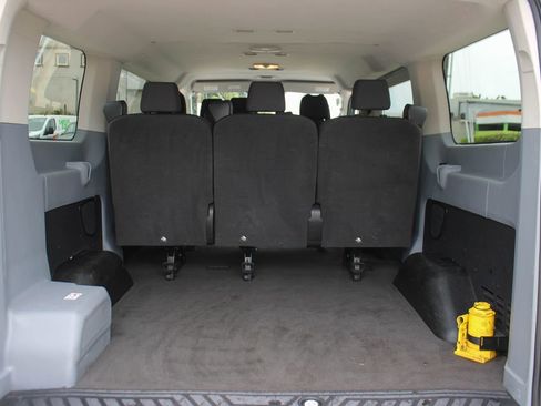 Used 2019 Ford Transit 150 XLT image 25