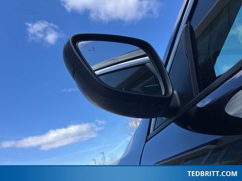 Used 2024 Ford Escape Active image 41