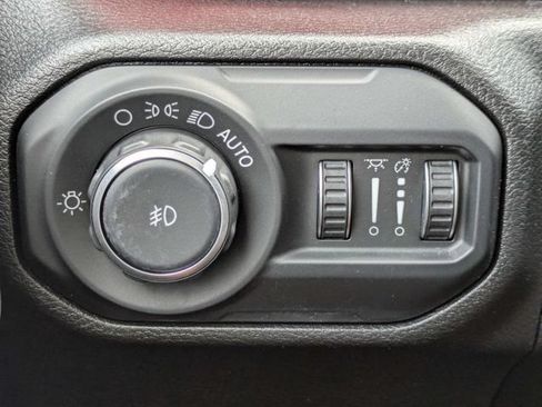 Used 2019 Jeep Wrangler Unlimited Rubicon AWD/4WD image 25