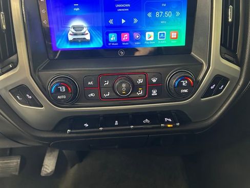 Used 2014 GMC Sierra 1500 SLT w/ SLT Crew Cab Value Package image 24