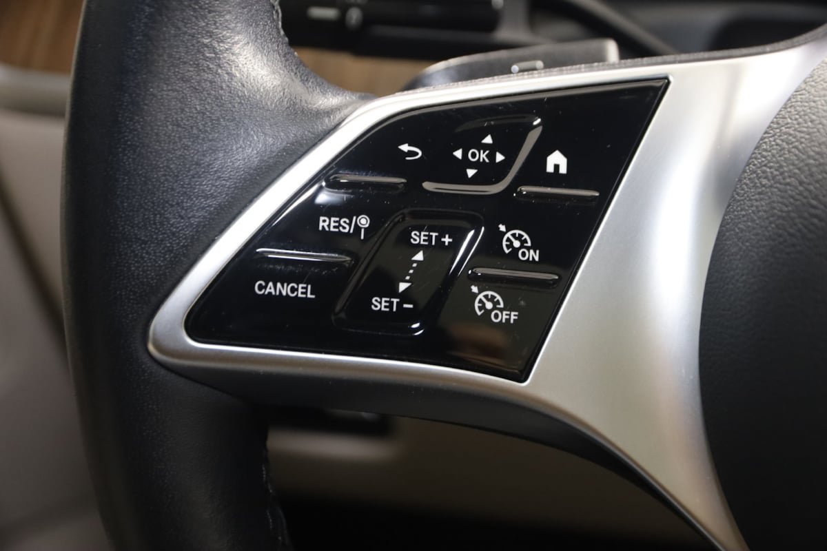 Used 2024 Mercedes-Benz C 300 4MATIC Sedan image 32