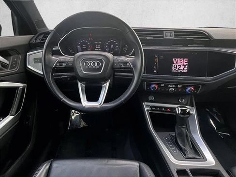 Used 2020 Audi Q3 2.0T Premium w/ Convenience Package image 7