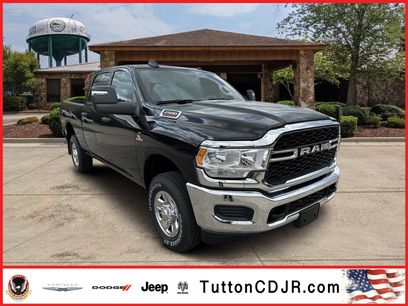 New 2024 RAM 2500 Tradesman w/ Chrome Appearance Group