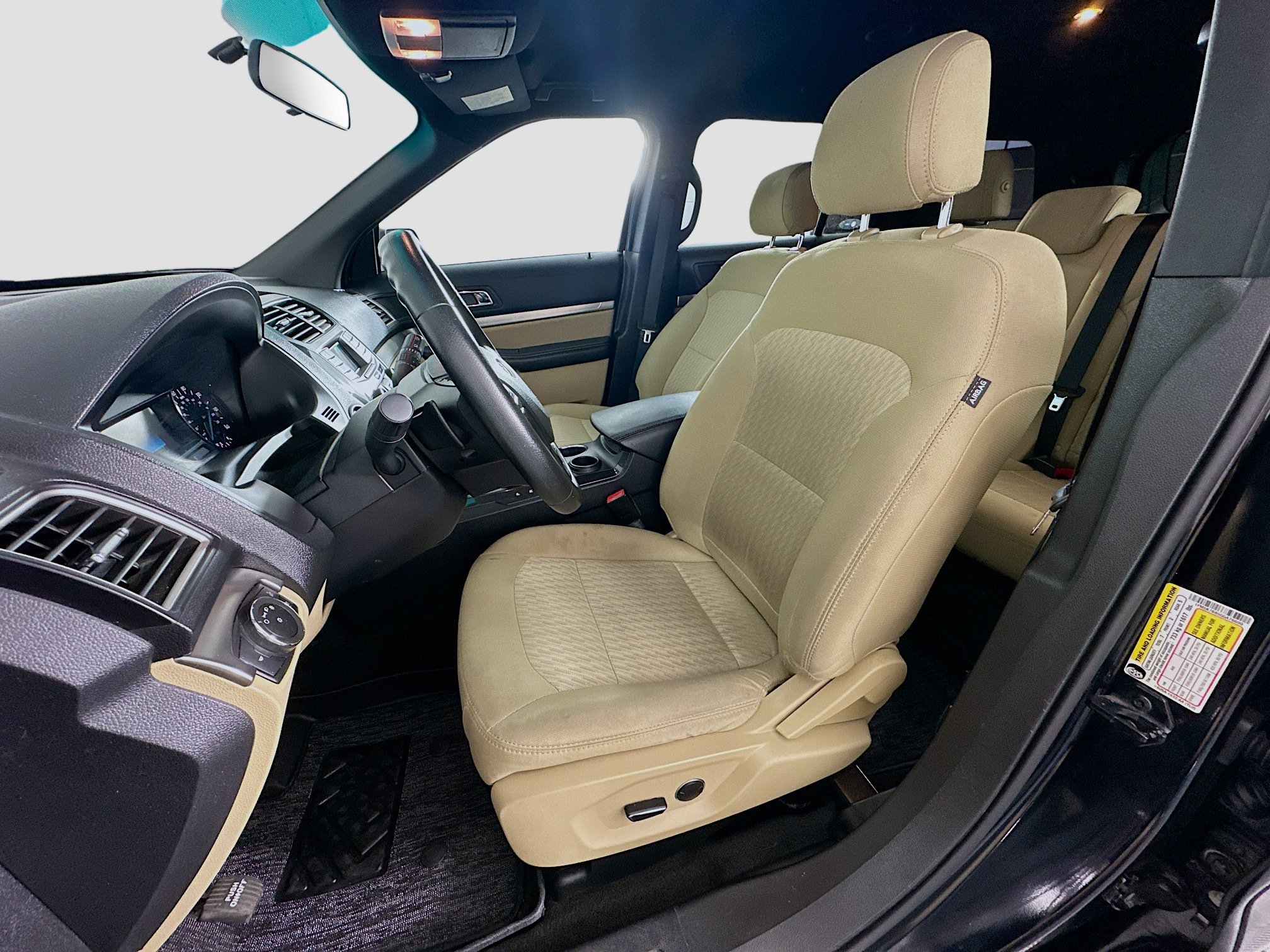 Used 2016 Ford Explorer FWD image 13
