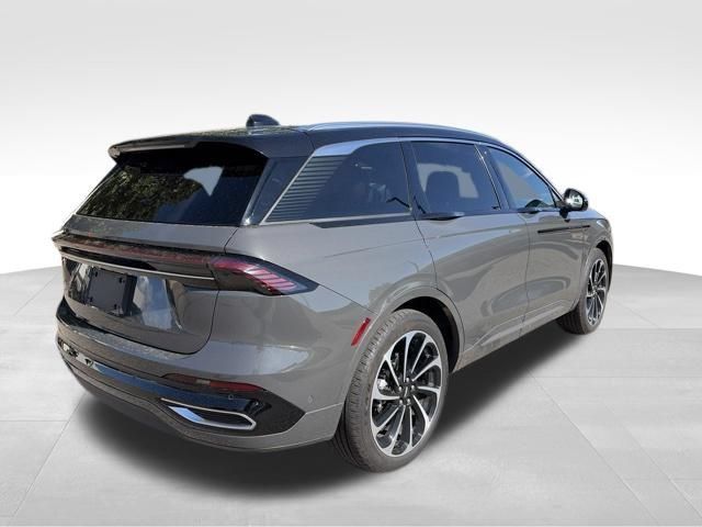 Certified 2024 Lincoln Nautilus Black Label AWD/4WD image 25