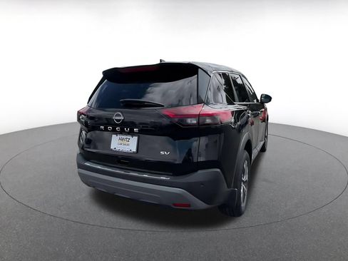 Used 2022 Nissan Rogue SV FWD image 13