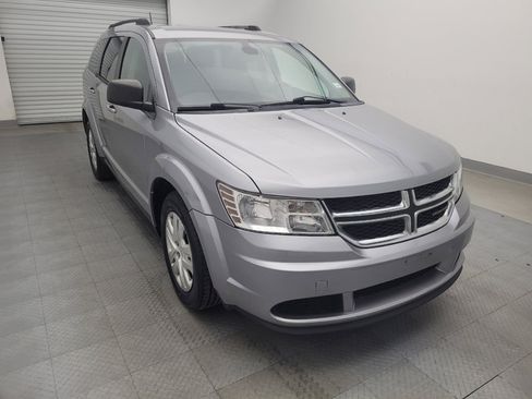 Used 2018 Dodge Journey SE w/ Connectivity Group image 13