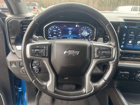 Used 2022 Chevrolet Silverado 1500 RST w/ Convenience Package II AWD/4WD image 14