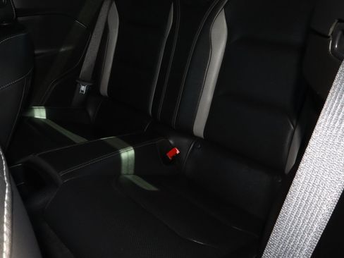 Used 2019 Chevrolet Camaro SS RWD image 8