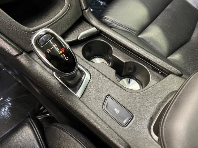 Used 2017 Cadillac XT5 Luxury w/ Driver Awareness Package FWD image 17