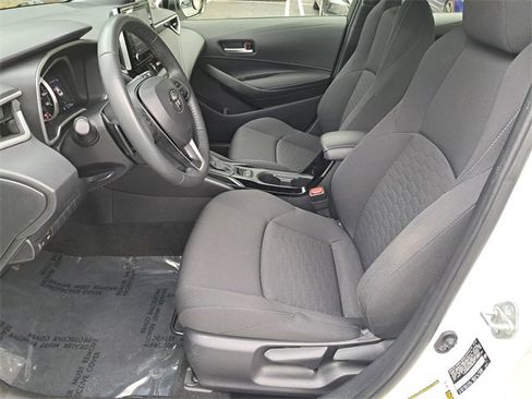 Used 2022 Toyota Corolla SE image 17