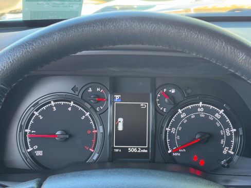 Certified 2024 Toyota 4Runner SR5 Premium image 24