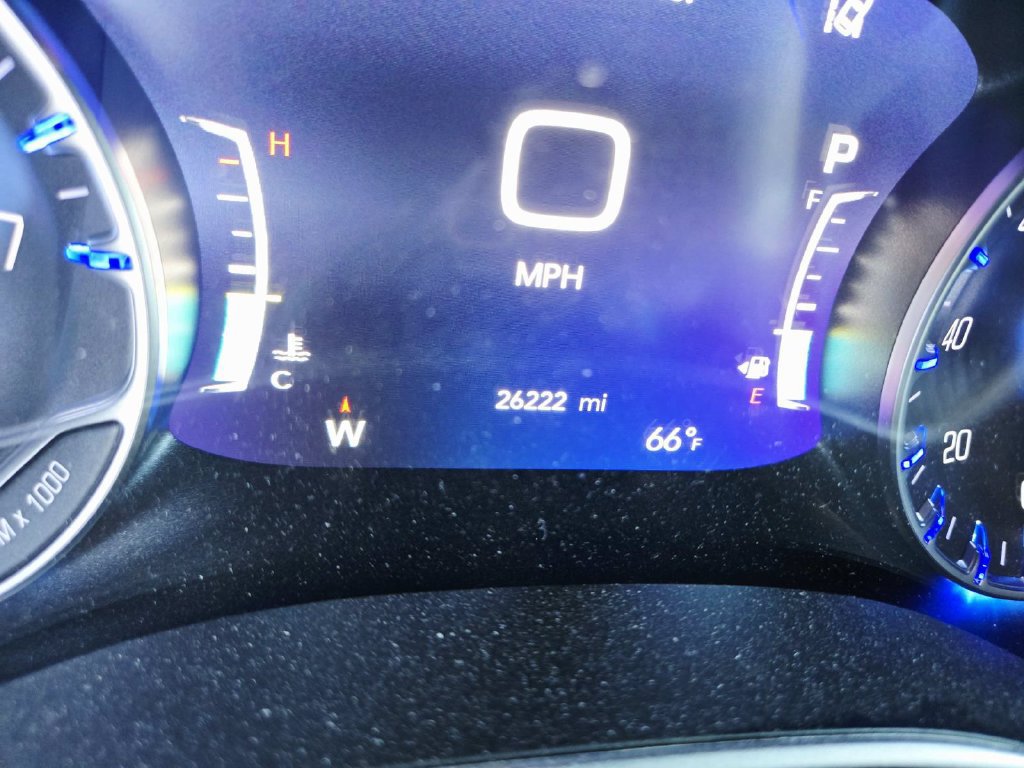Certified 2025 Chrysler Pacifica Select FWD image 23