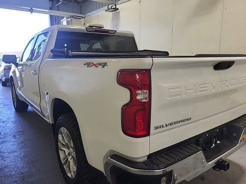 Used 2023 Chevrolet Silverado 1500 LTZ image 3