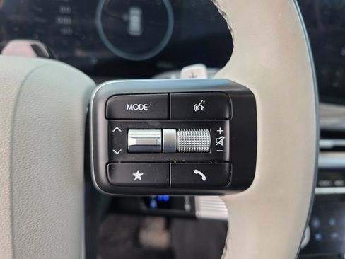 Used 2025 Hyundai Santa Fe Calligraphy AWD/4WD image 19