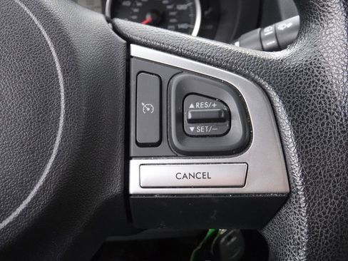 Used 2017 Subaru Forester 2.5i w/ Alloy Wheel Package image 27